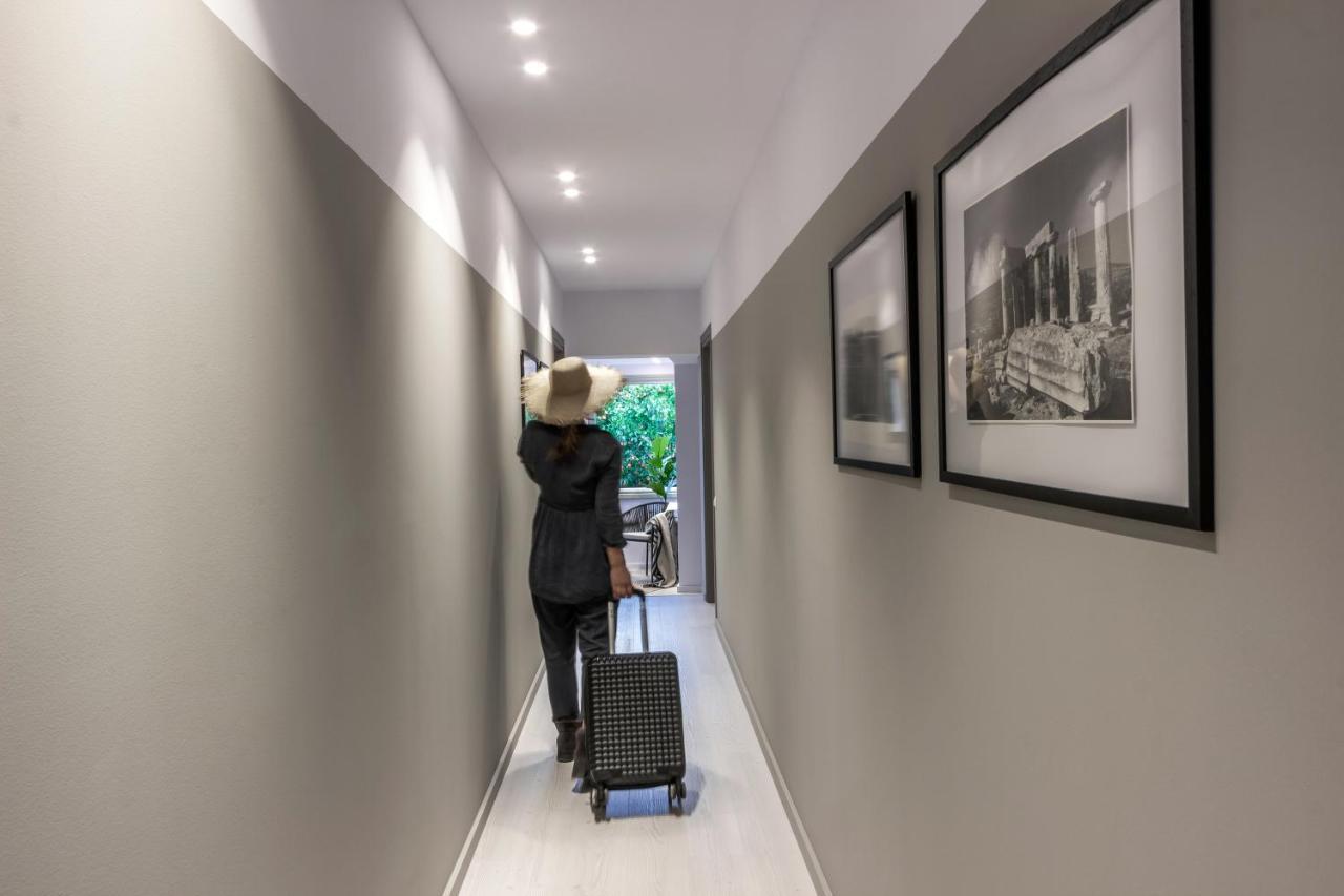 Octavia Rooms Corinth Екстериор снимка