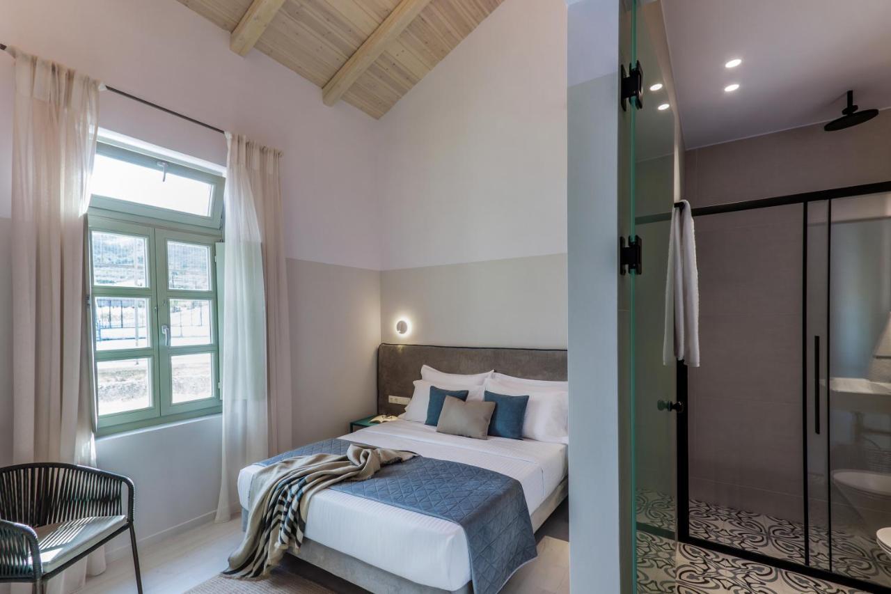Octavia Rooms Corinth Екстериор снимка