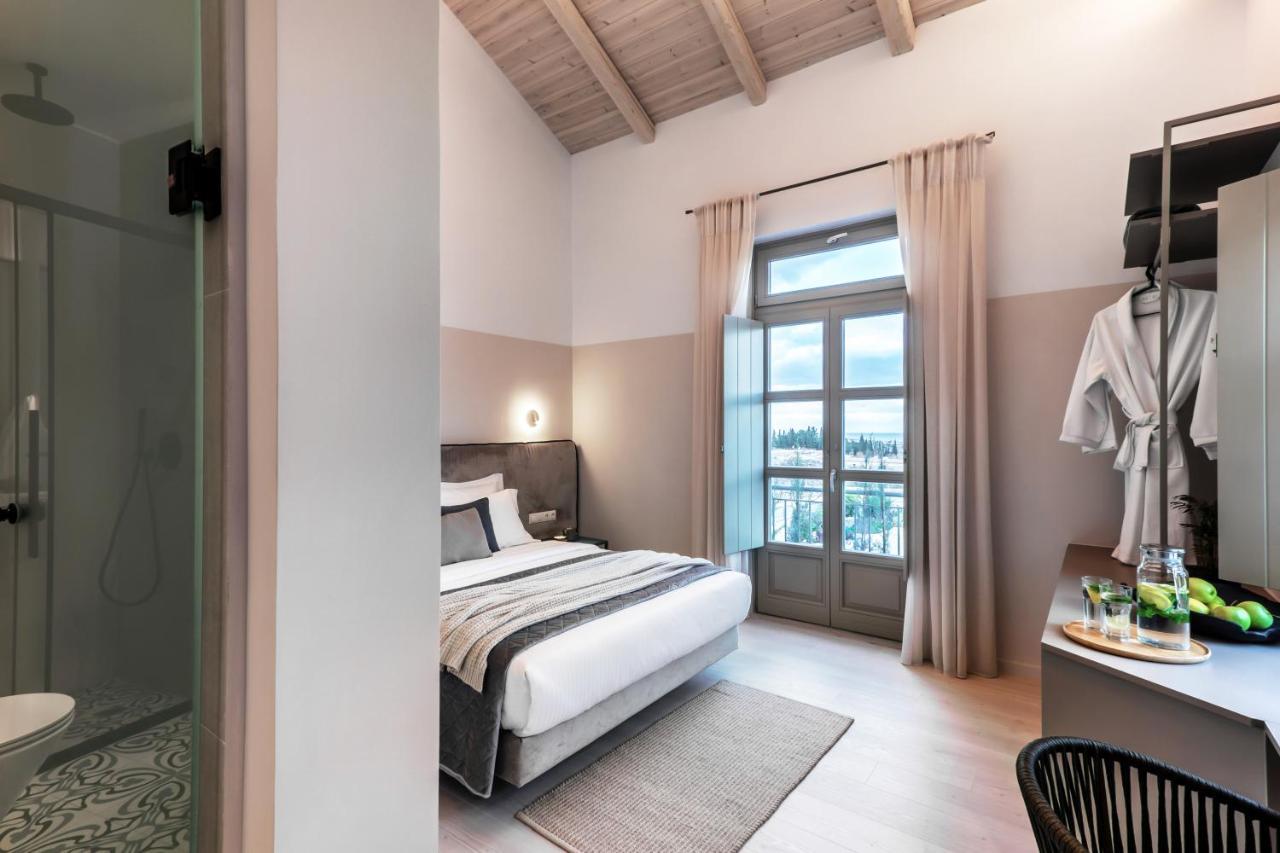 Octavia Rooms Corinth Екстериор снимка