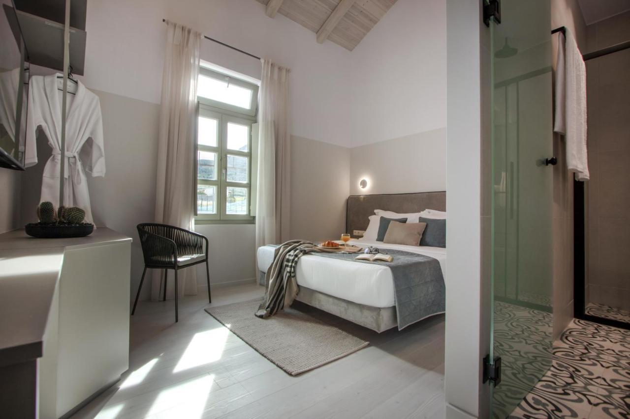 Octavia Rooms Corinth Екстериор снимка