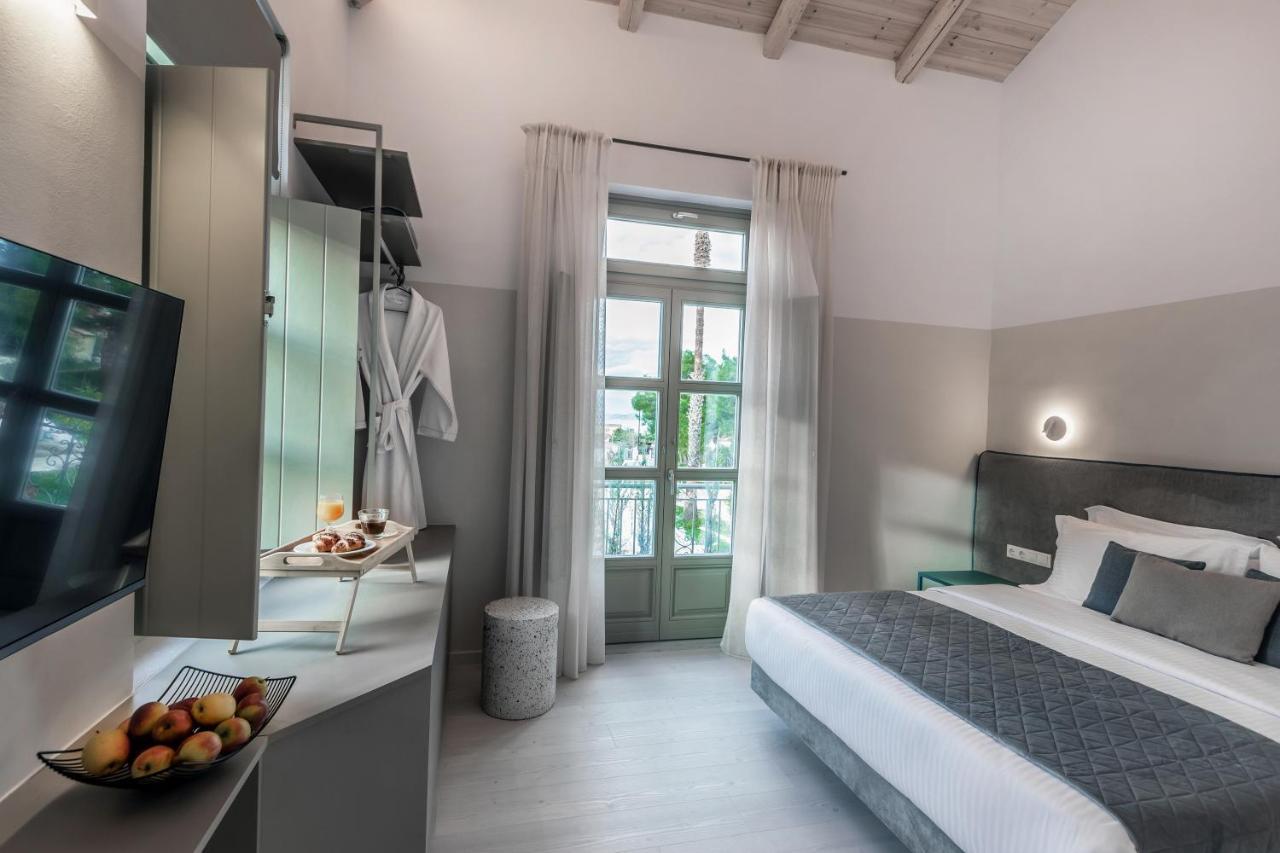 Octavia Rooms Corinth Екстериор снимка
