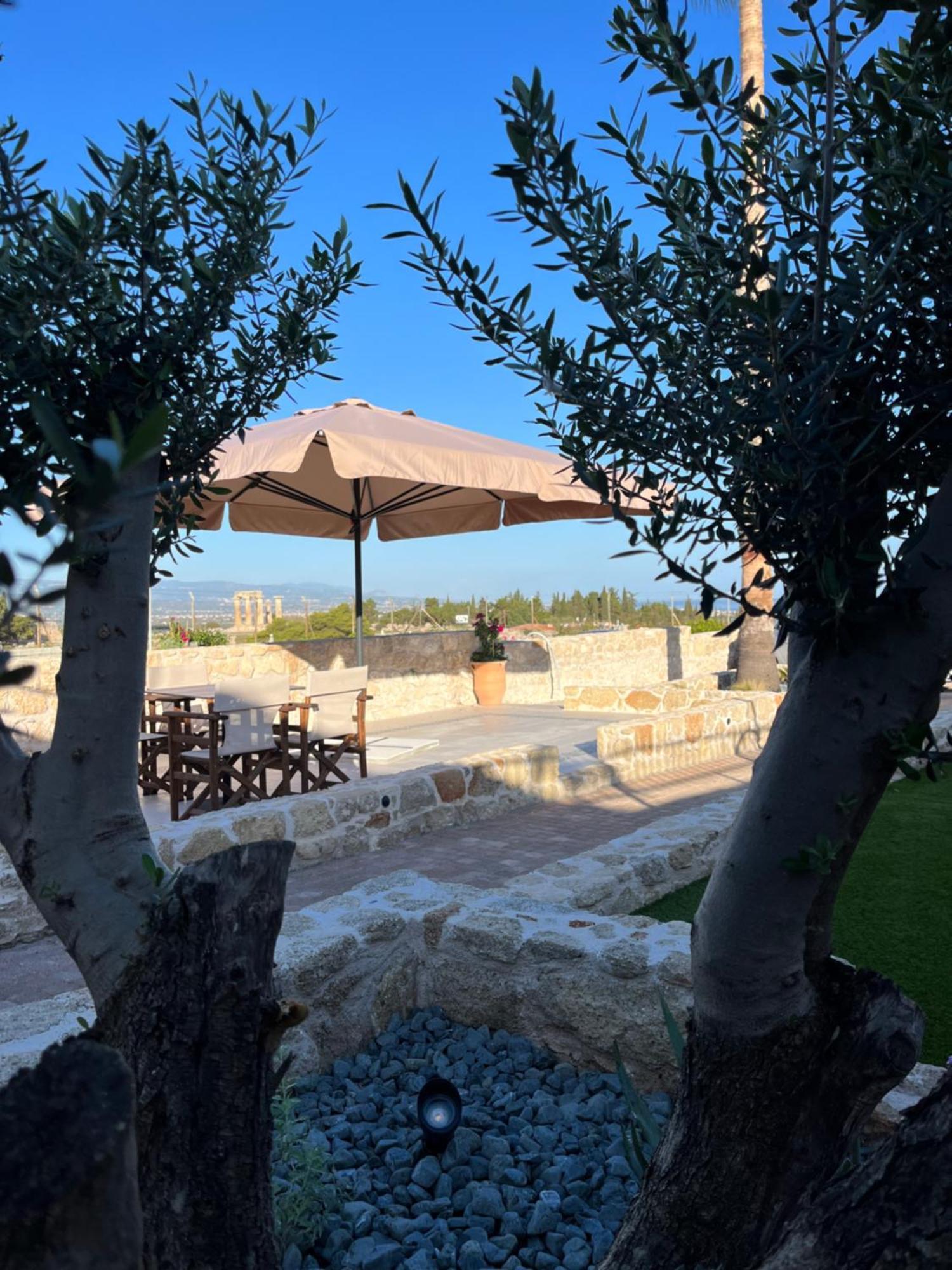 Octavia Rooms Corinth Екстериор снимка
