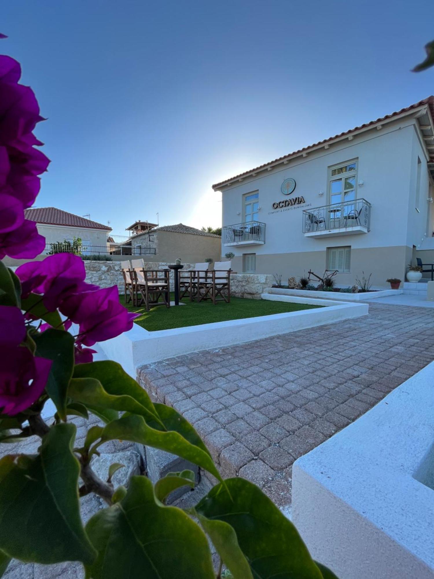 Octavia Rooms Corinth Екстериор снимка